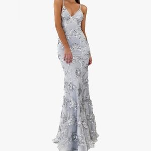 LAVETIR Women's Sequin Mermaid Long Silver Sleeveless Dress for Weddings Size 4